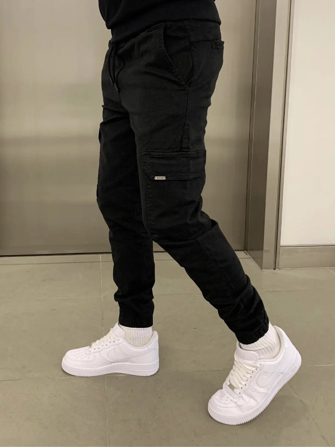 James - Comfort Cargo Pants